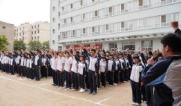 咸阳实验中学最新爆料事件,校园事件引发社会关注